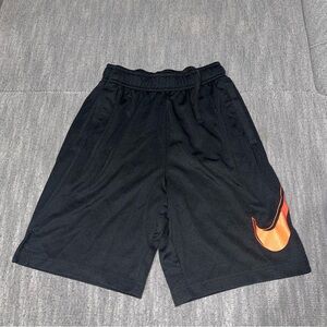 Black Nike Dry Fit Basket ball shorts | Kids Size Large